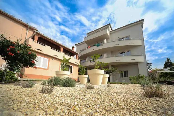 Apartamento Avada Premium Novalja Exterior foto