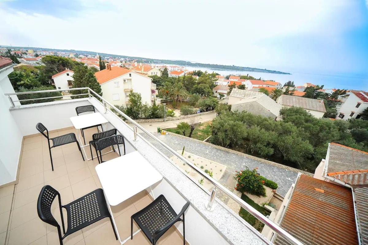Apartamento Avada Premium Novalja Exterior foto
